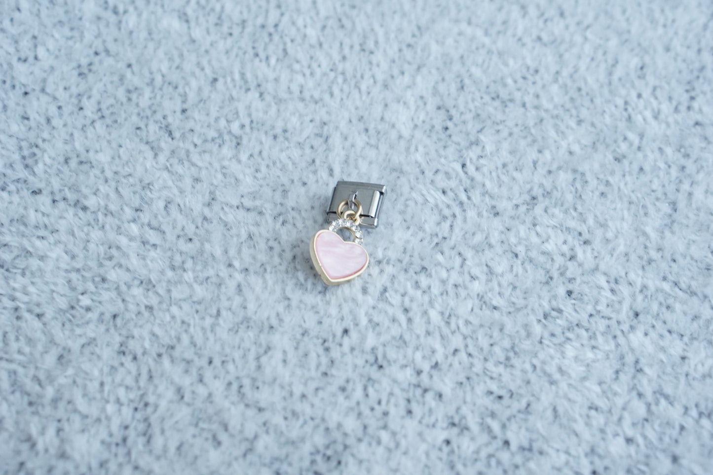 charm colgante corazon rosa