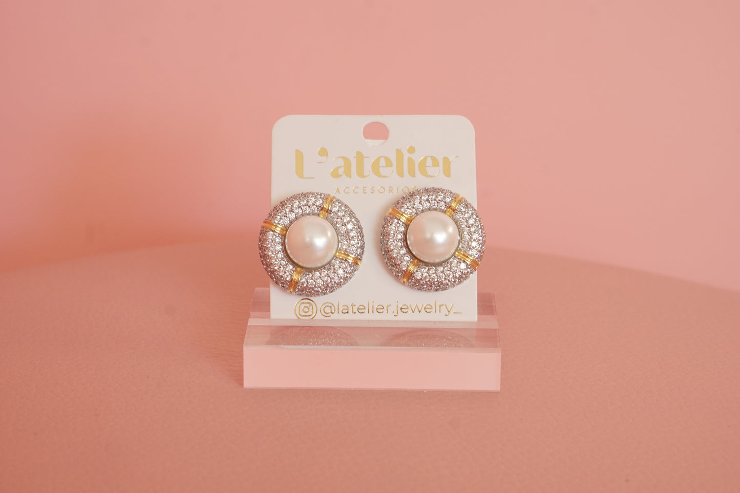 aretes perla con ziconias