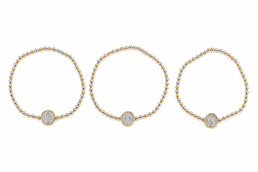 Pulsera de cuentas combinadas con dije