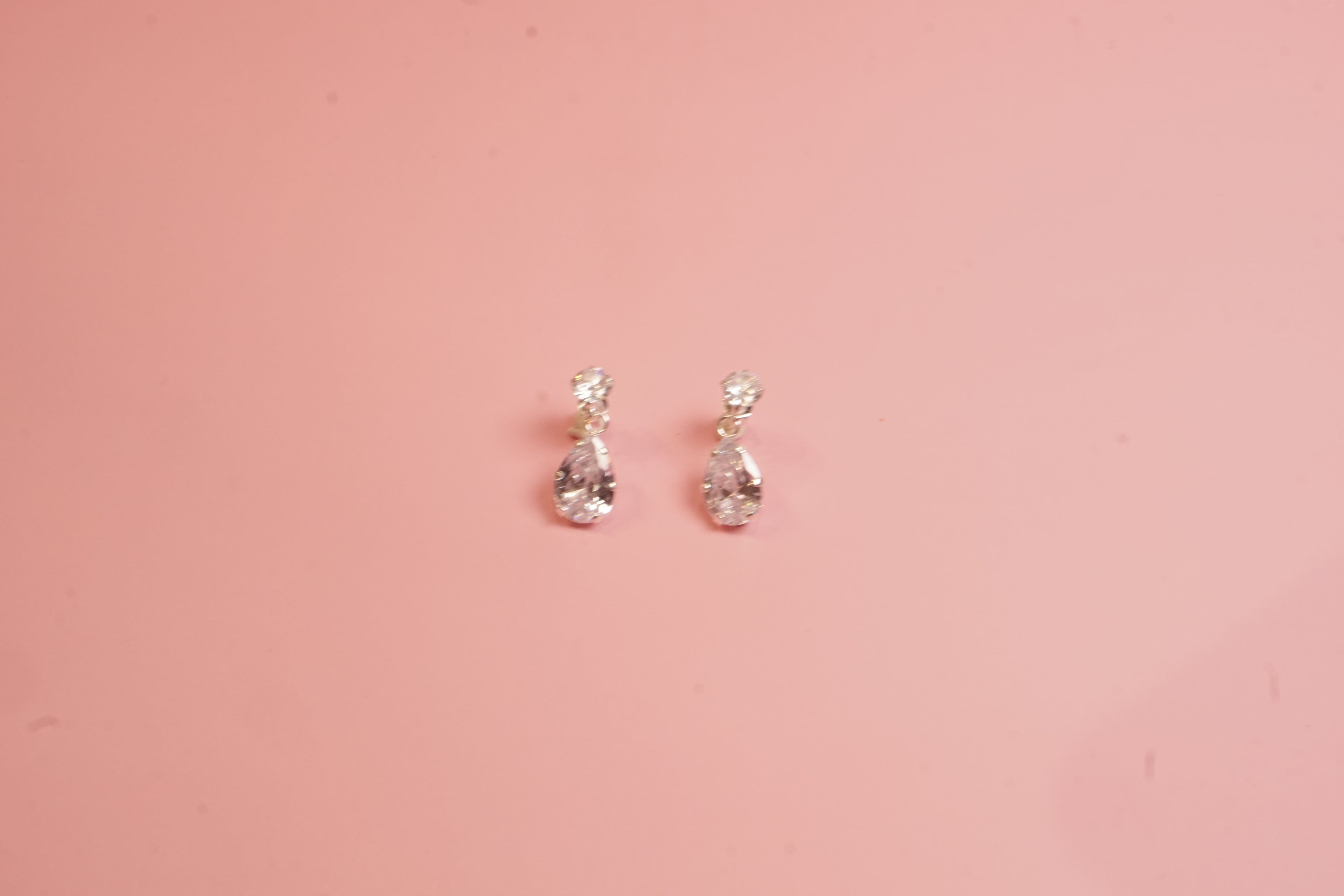 Aretes gota cristal y plata .925