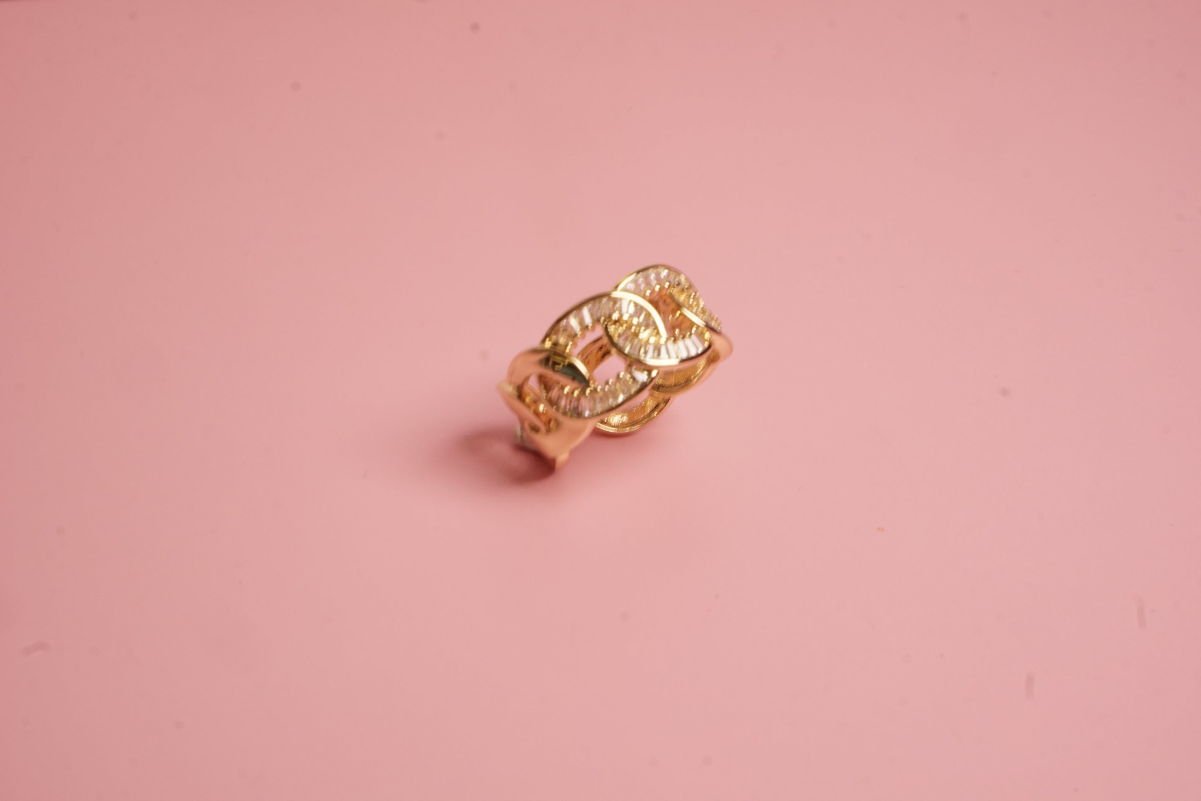 ANILLO AJUSTABLE ANCHO DE ESLABONES Y CIRCONIA