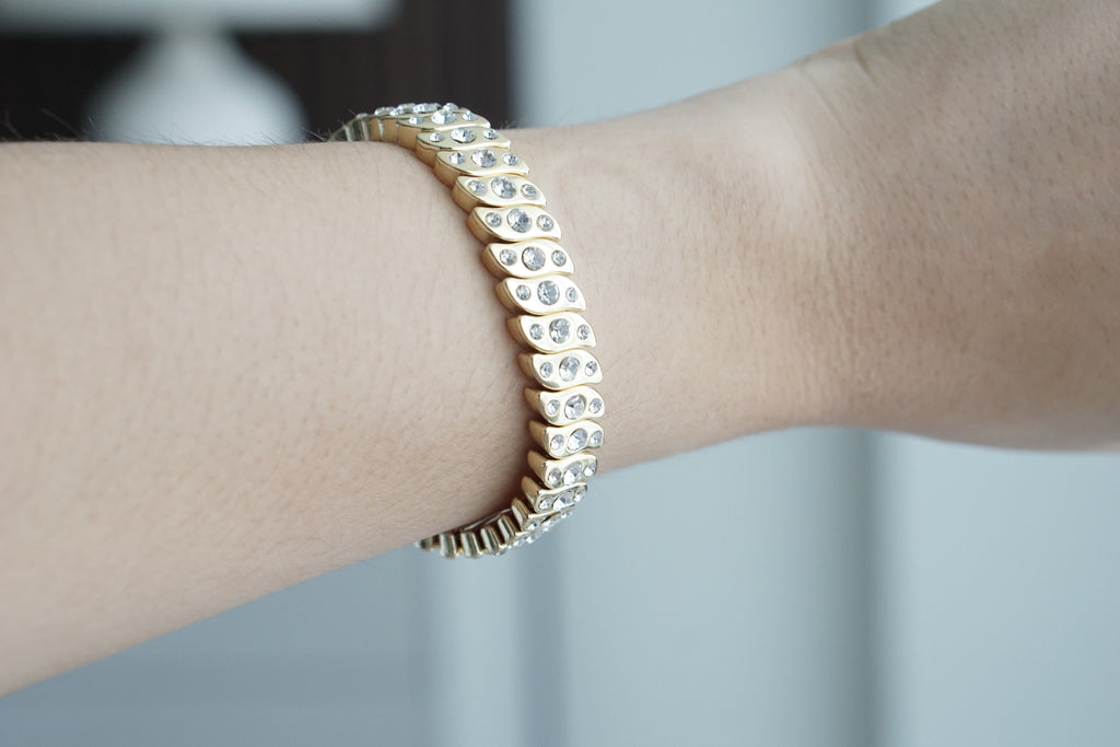 Pulsera chapa de oro curvo zirconias