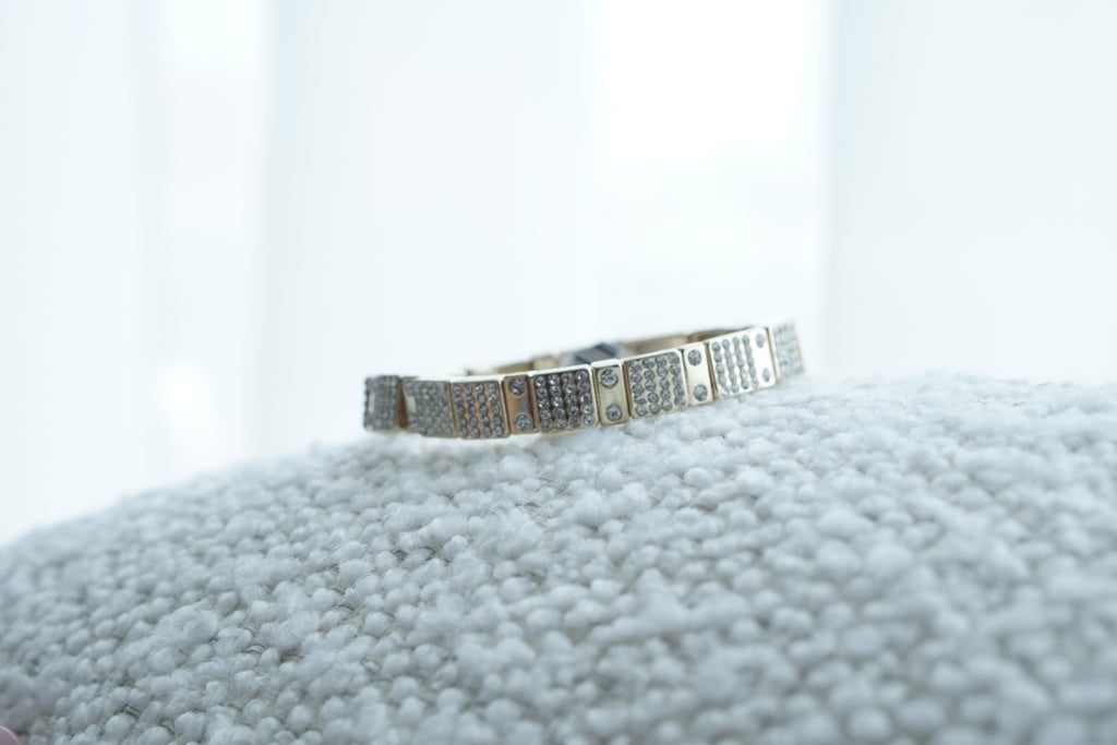 Pulsera chapa de oro zirconia dado