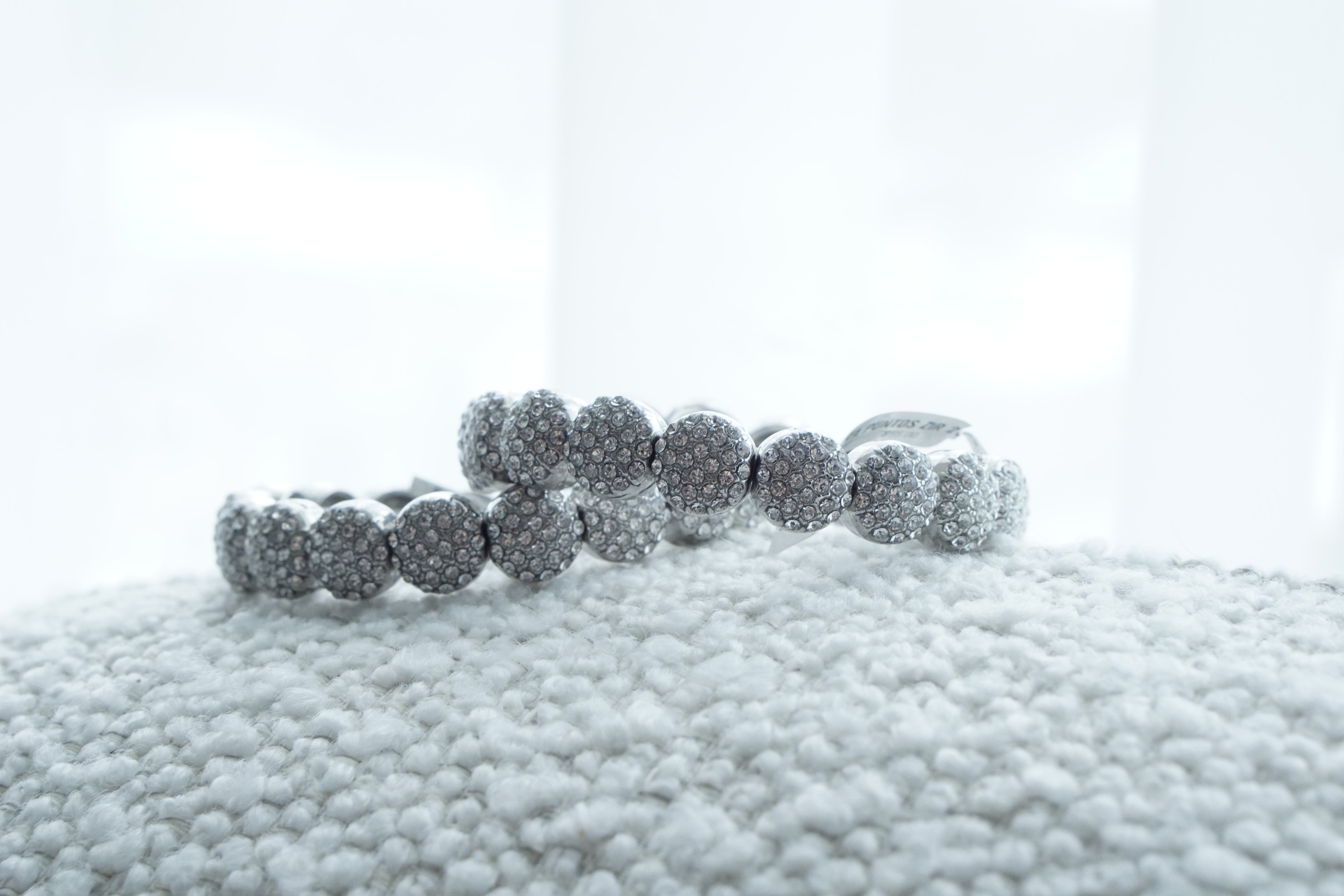 Pulsera esferas plateada zirconias