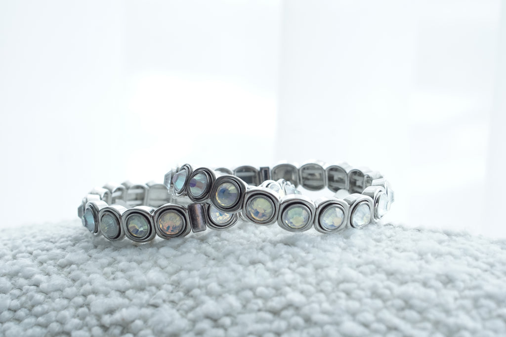 Pulseras circulos plateado zirconias