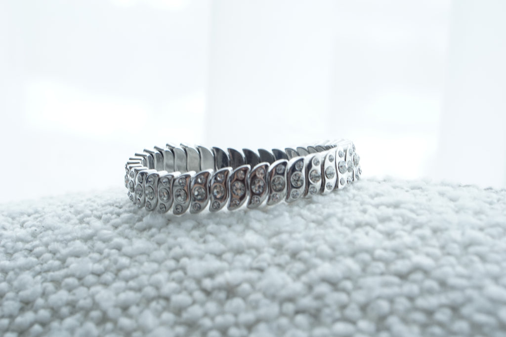 Pulseras curvo plateado zirconias