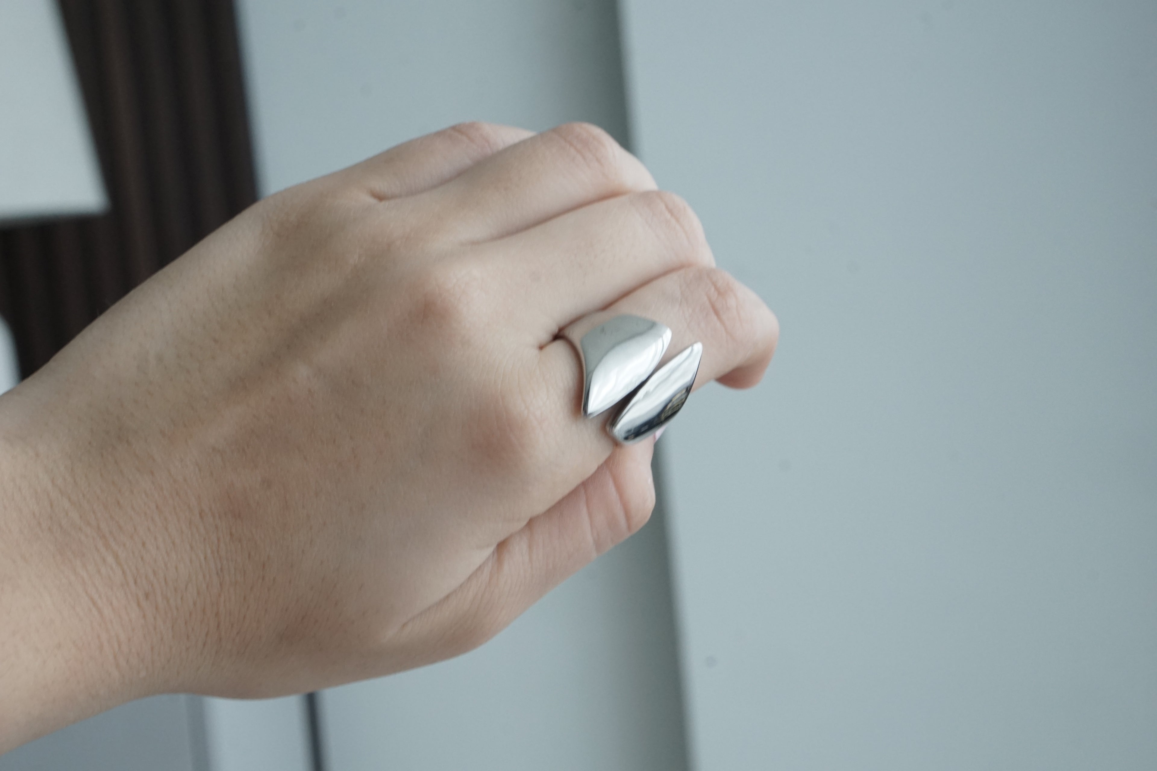 Asymmetrical Wrap Ring – Smooth 23MM – Silver