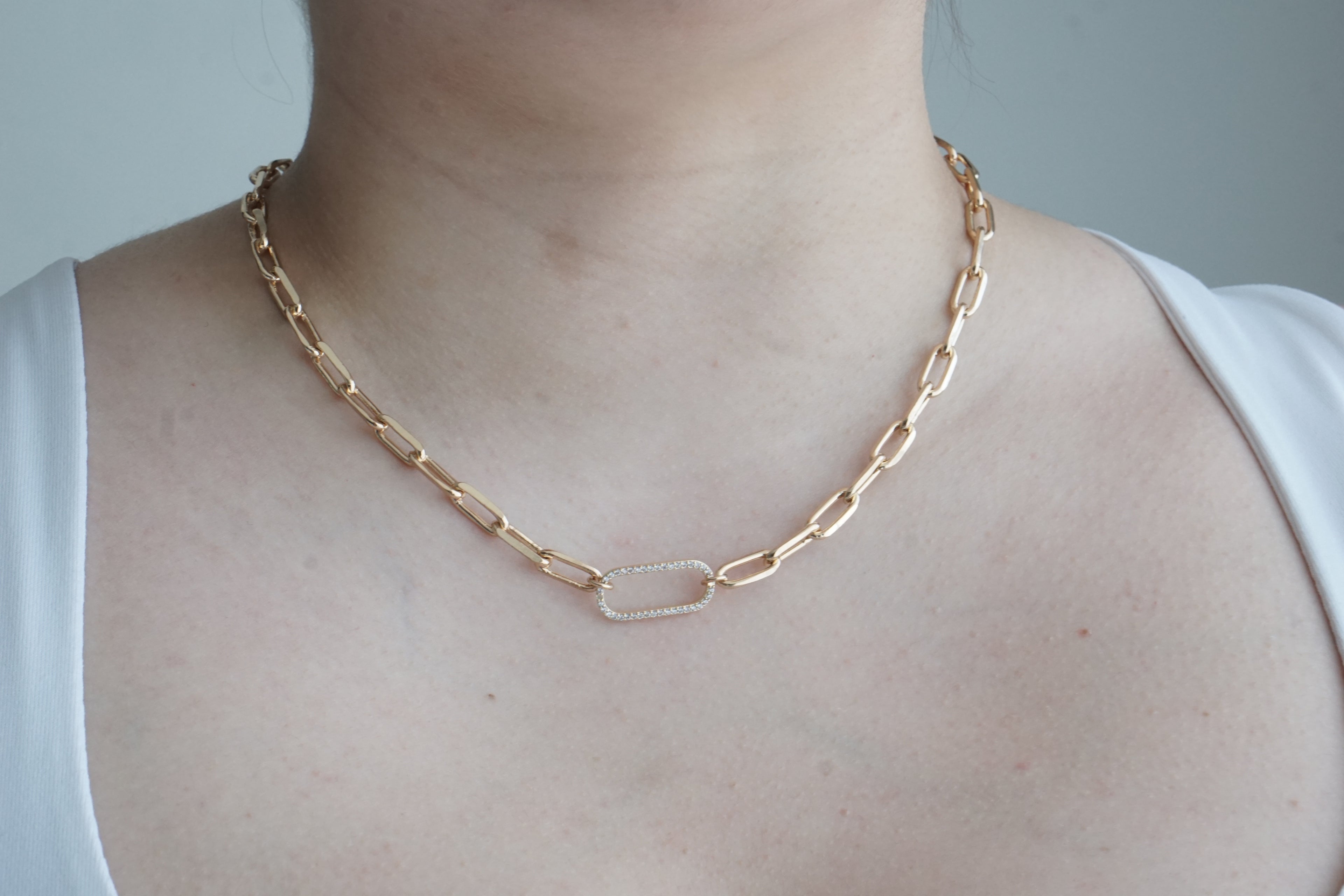 Long Link Chain with Zirconias 45CM – 14K