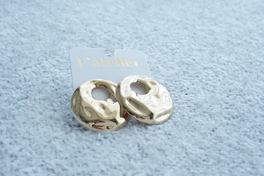 Asymmetrical Oval Drop Earrings – Gold