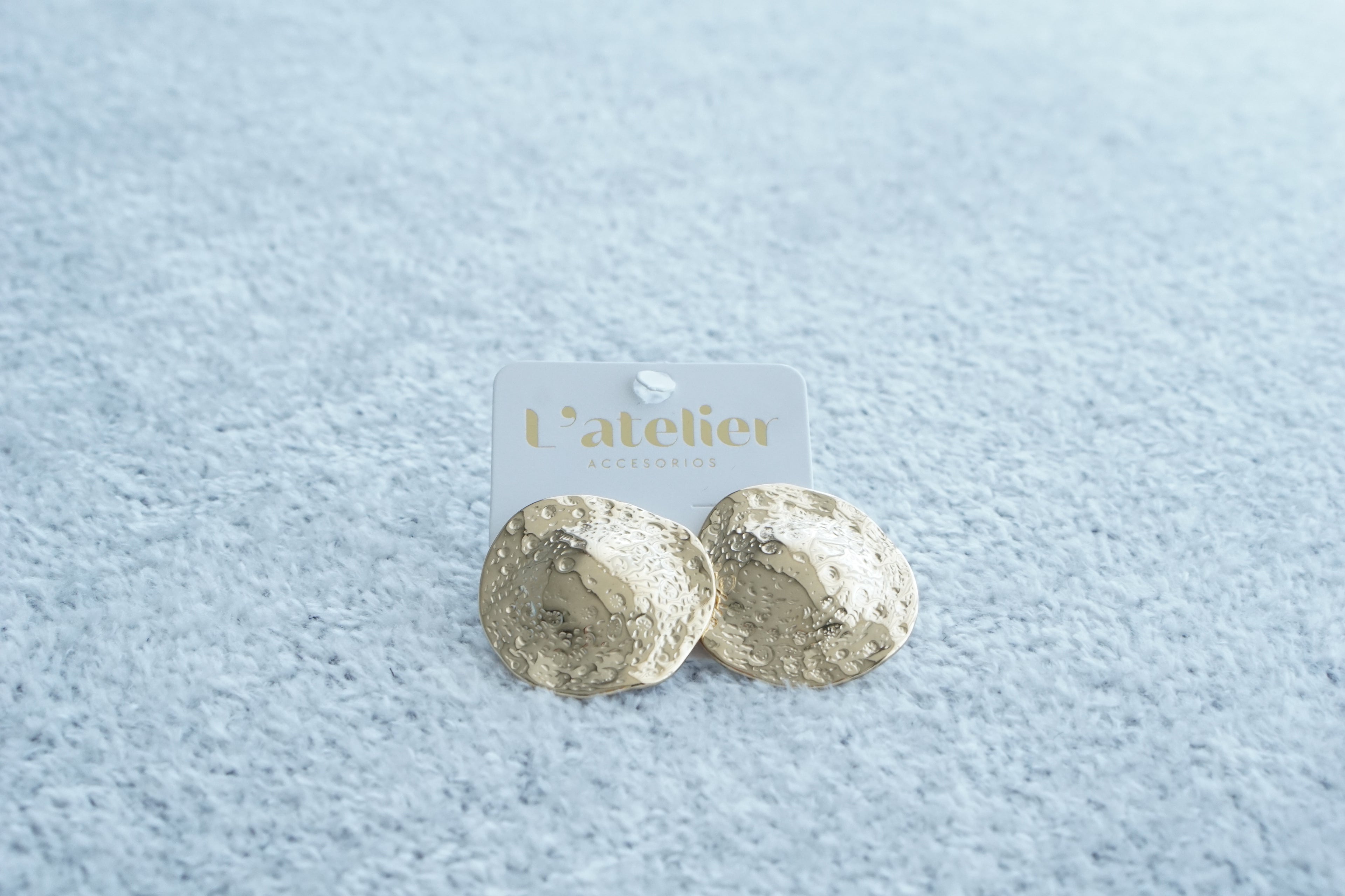 Hammered Round Earrings – Gold