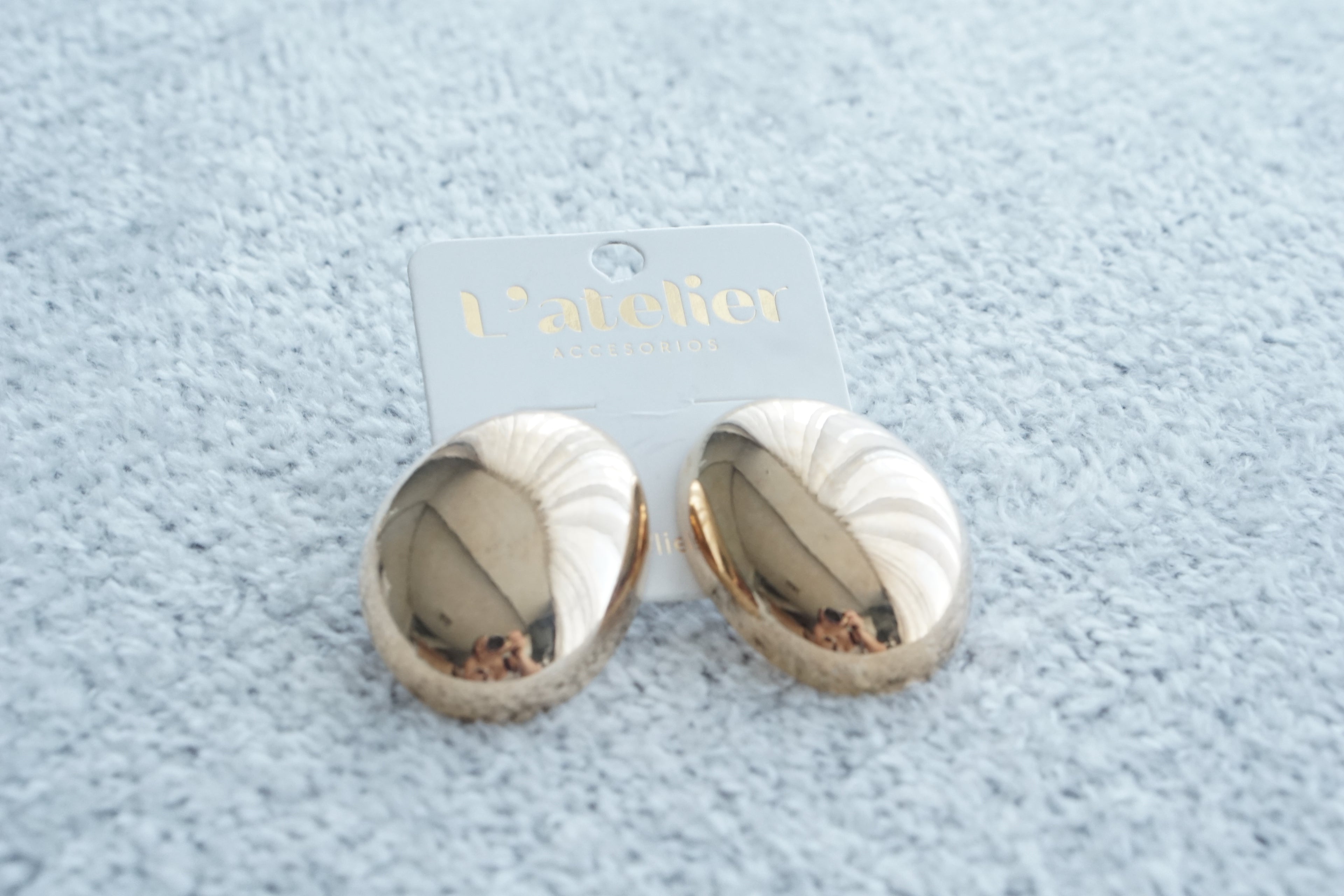 aretes ovalo liso acero inoxidable y chapa de oro