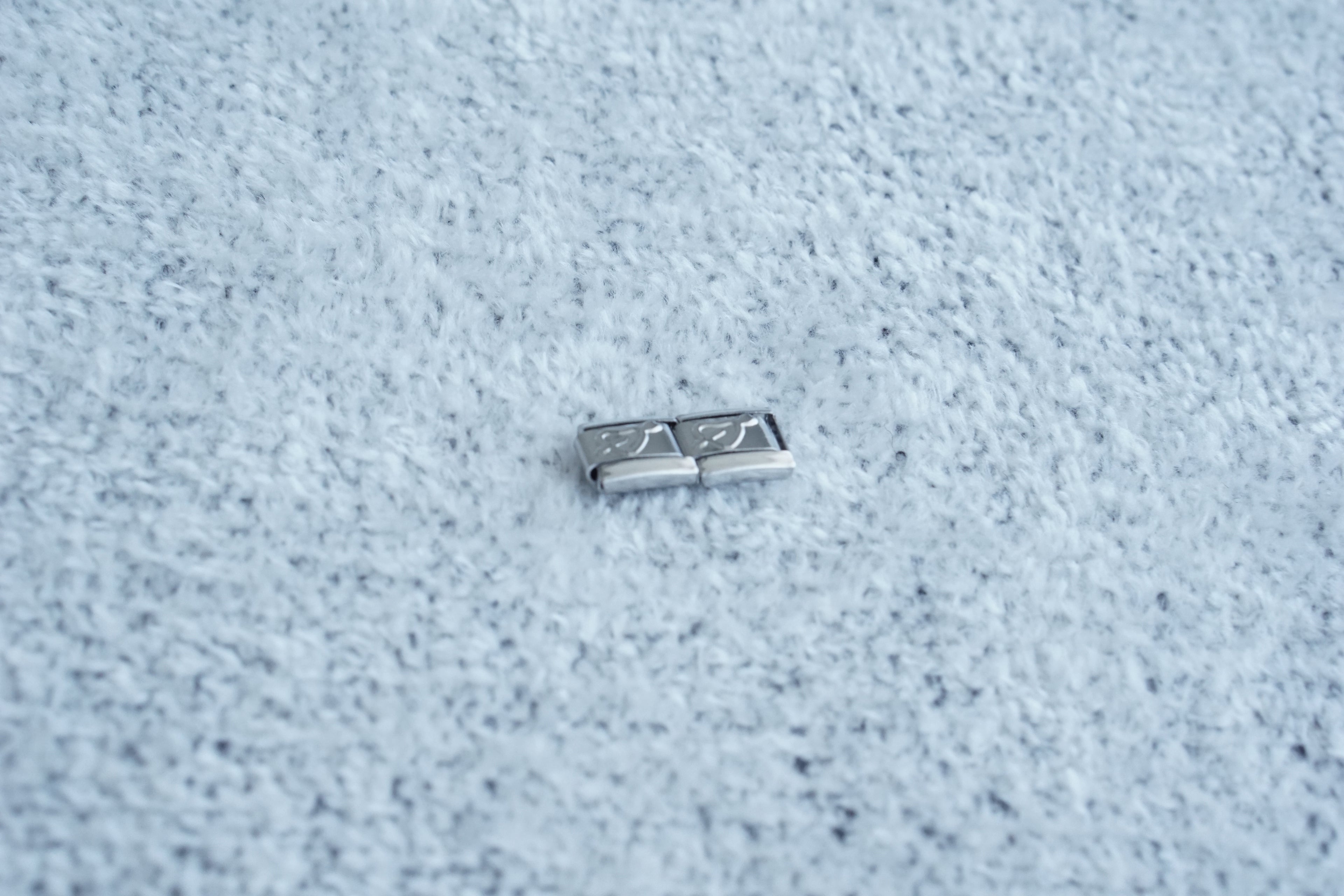 charm liso corazon cupido