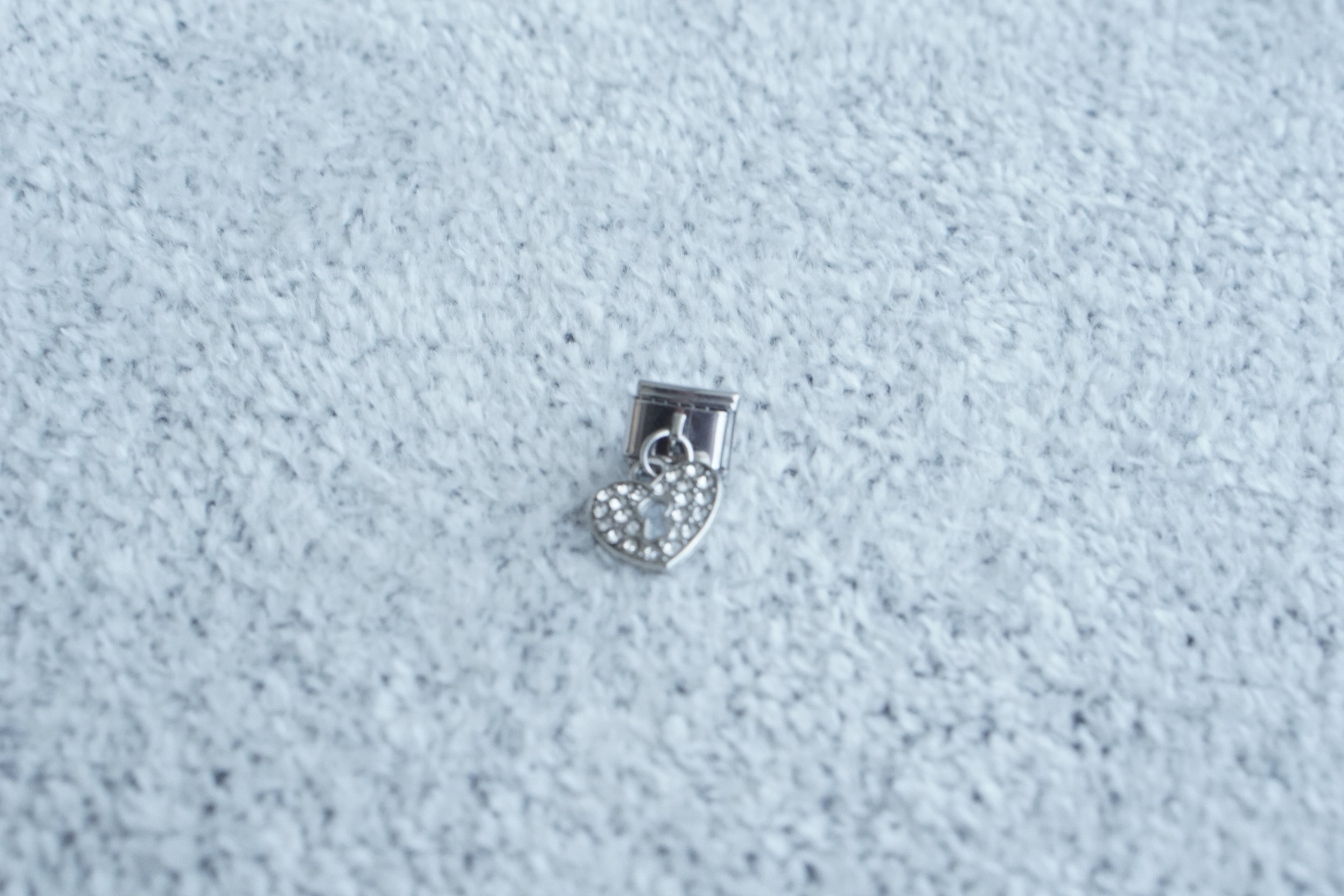 charm colgante corazon llave