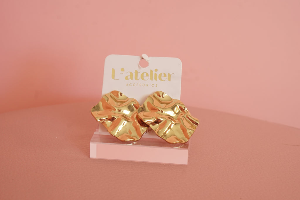 aretes dorado de acero inox arrugado