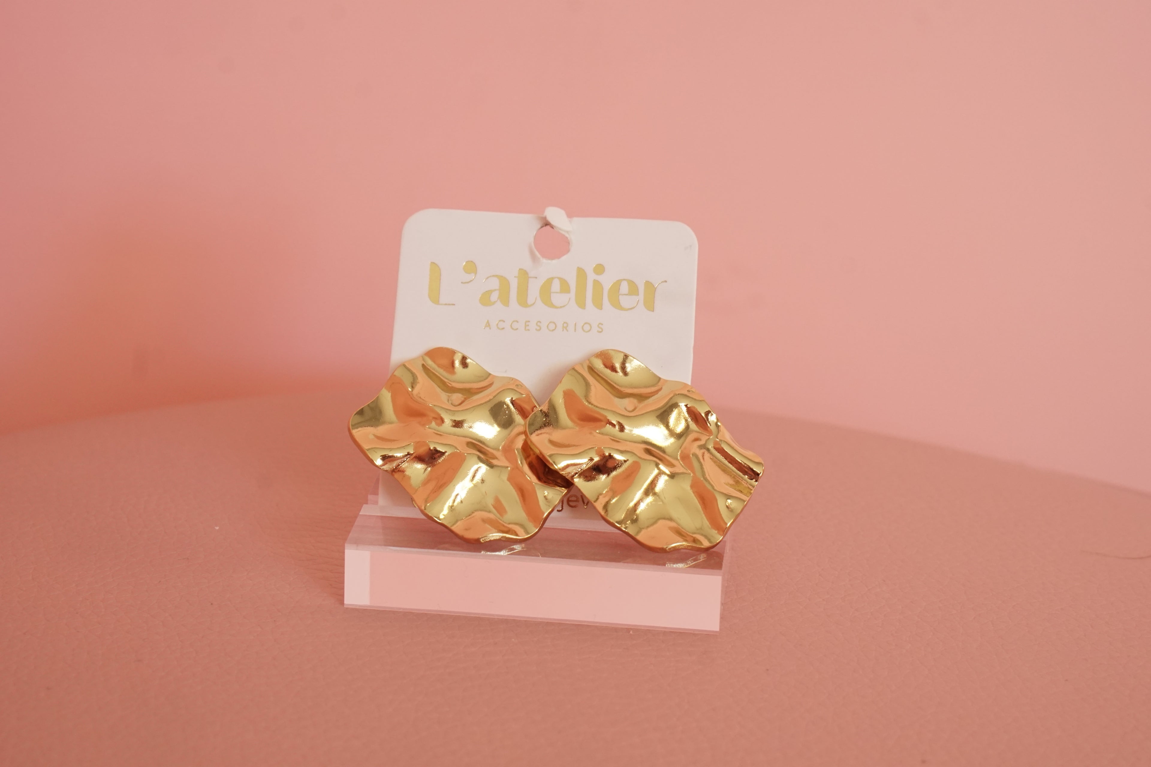 aretes dorado de acero inox arrugado