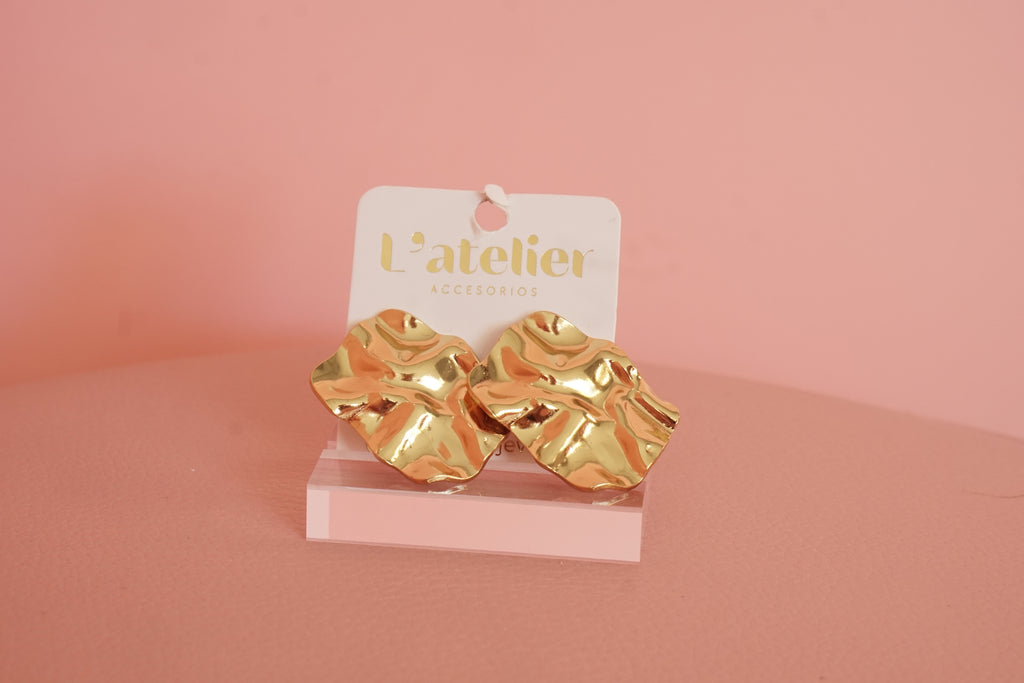 aretes dorado de acero inox arrugado