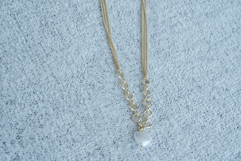 collar eslabon textura corazon  perla sintetica