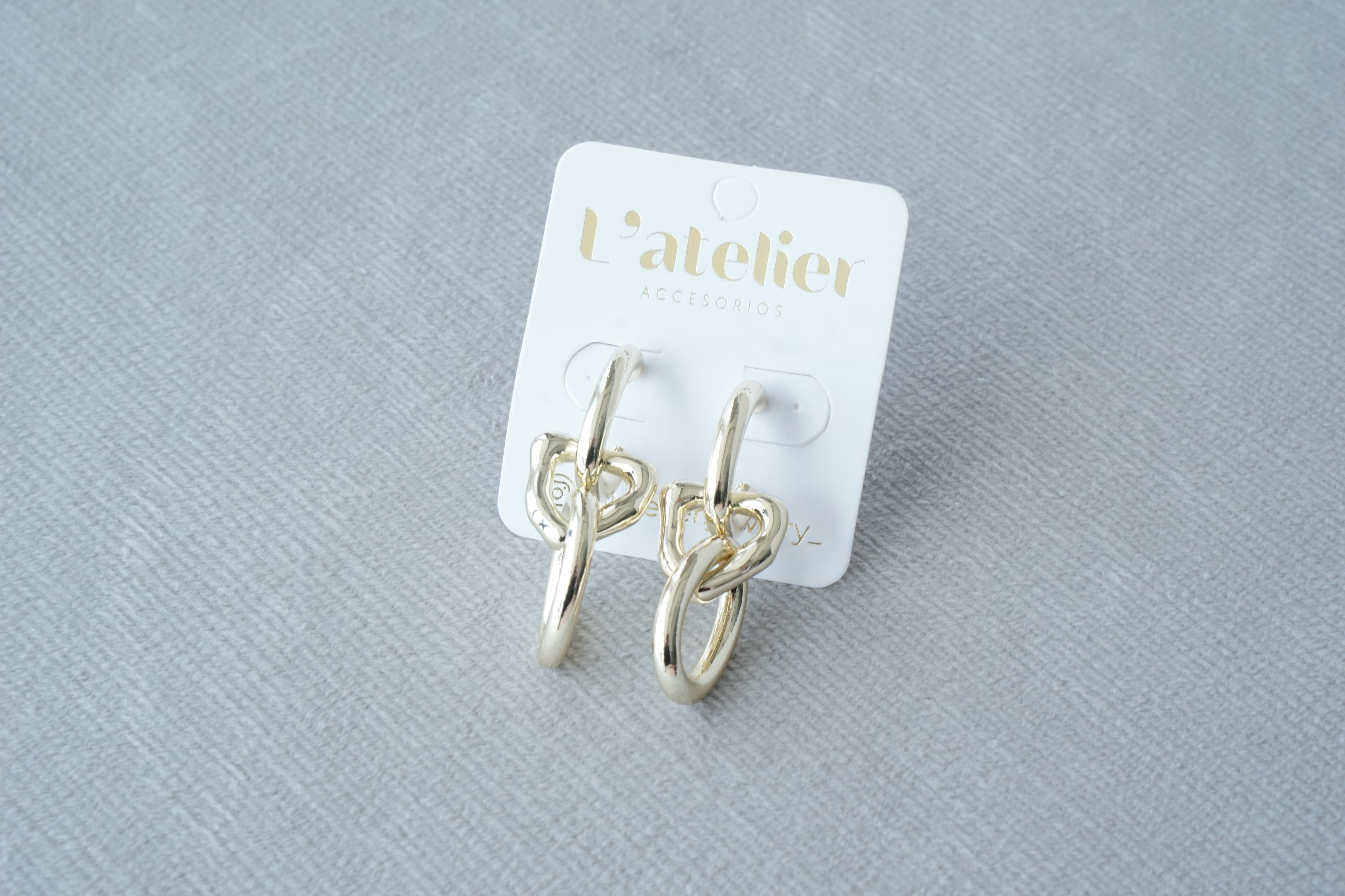 Arete ovalo colgante cadena