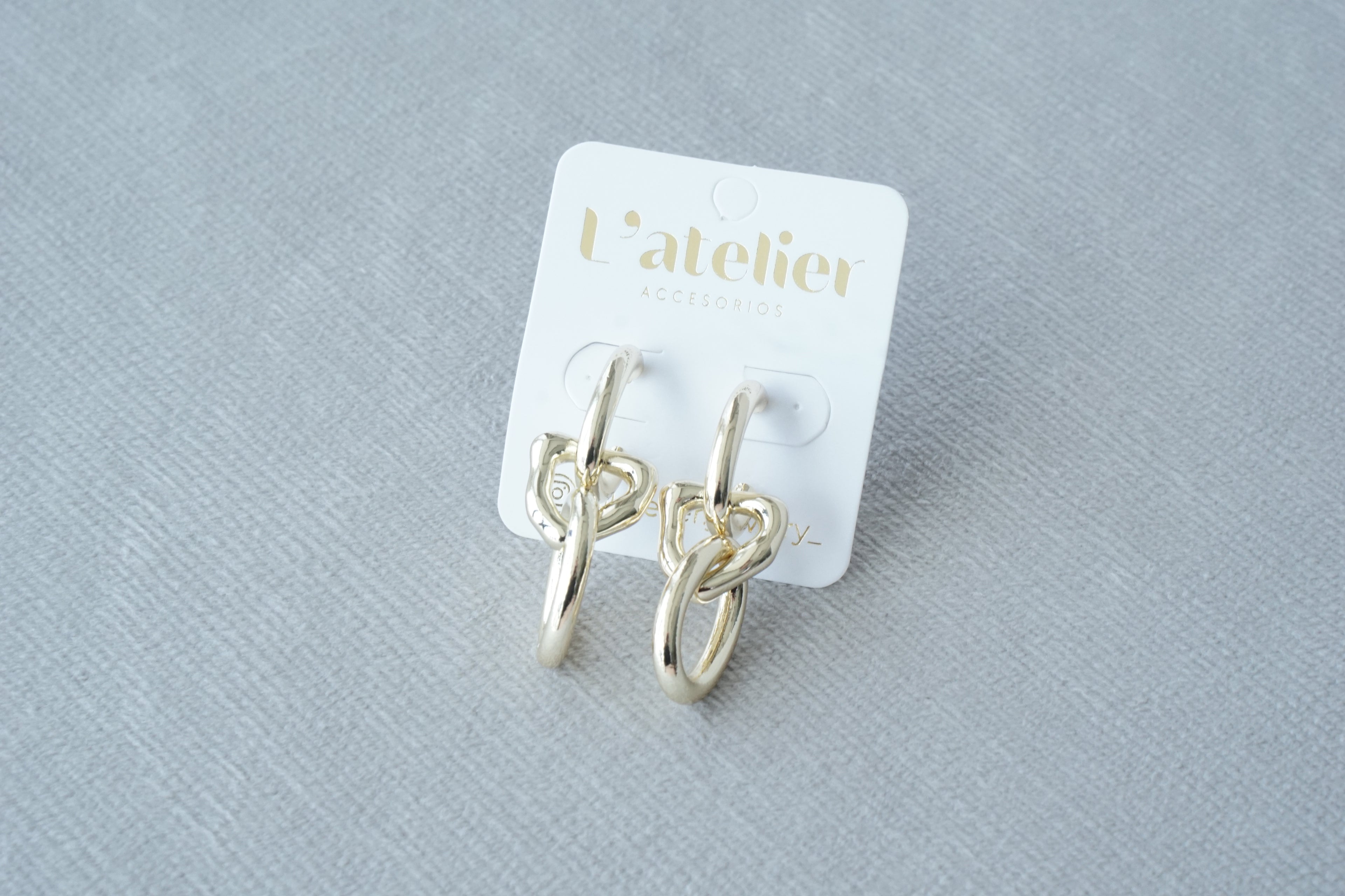 Arete ovalo colgante cadena