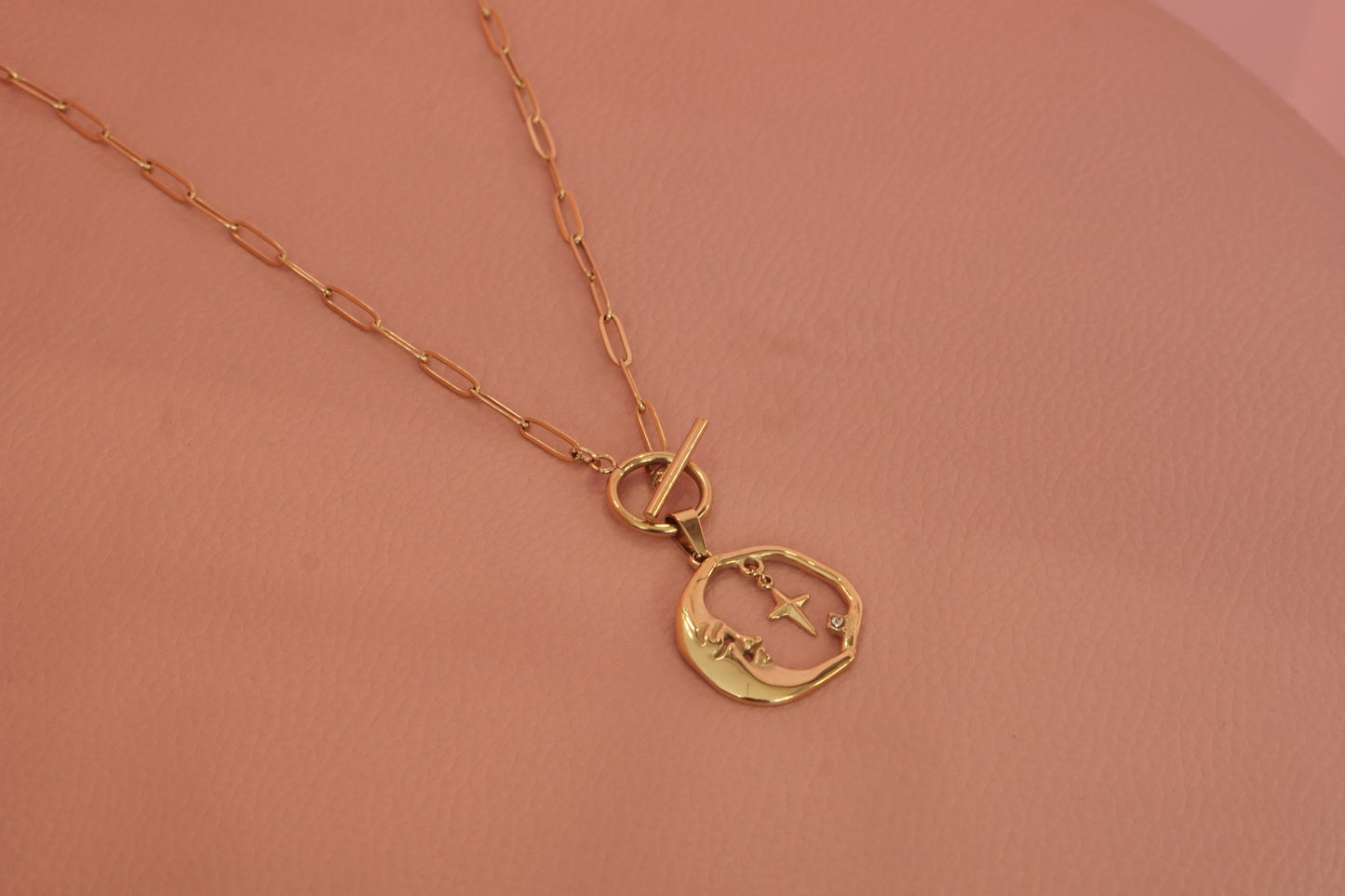 Collar dije redondo luna, estrella y cristal de acero inoxidable