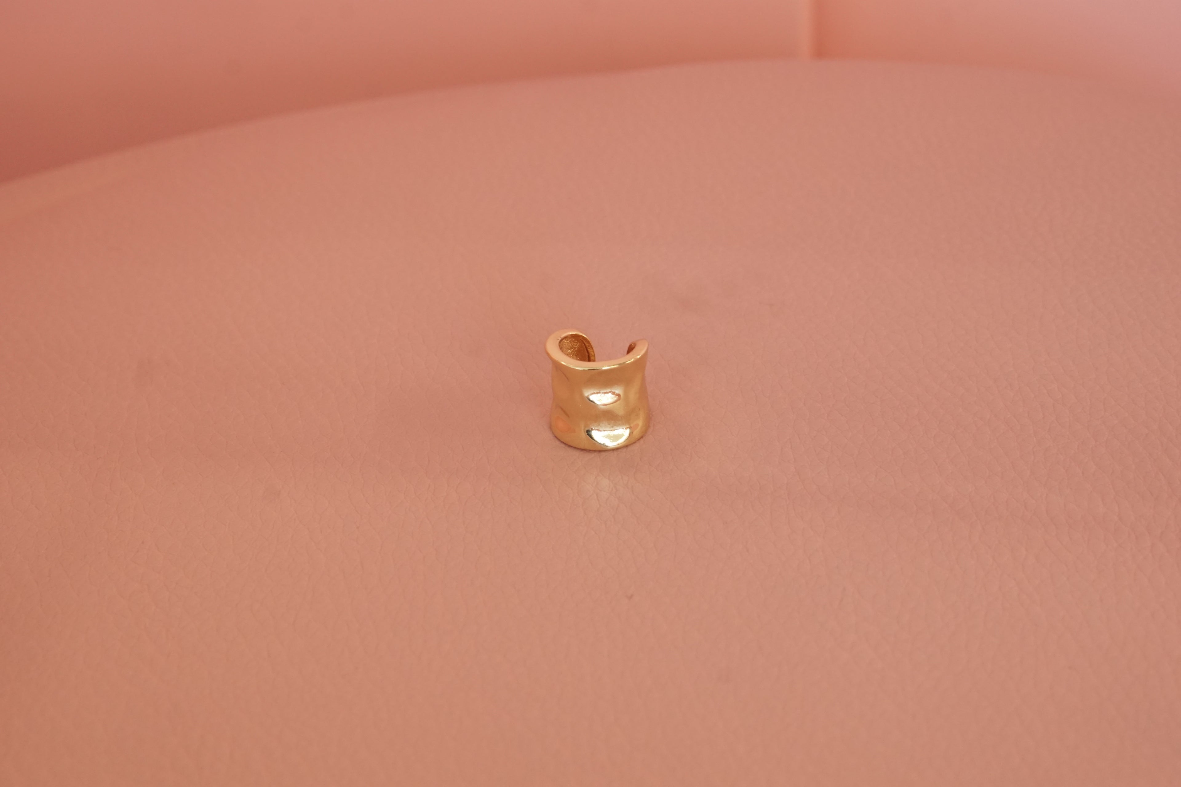 Earcuff dorado chapa de oro