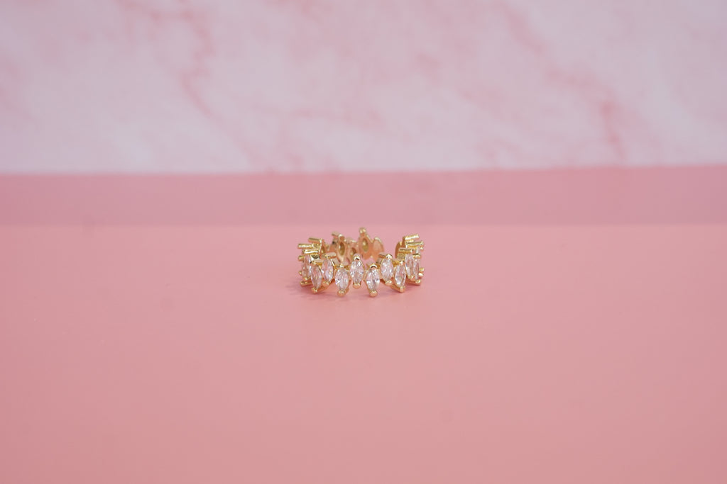 Anillo piedras corona