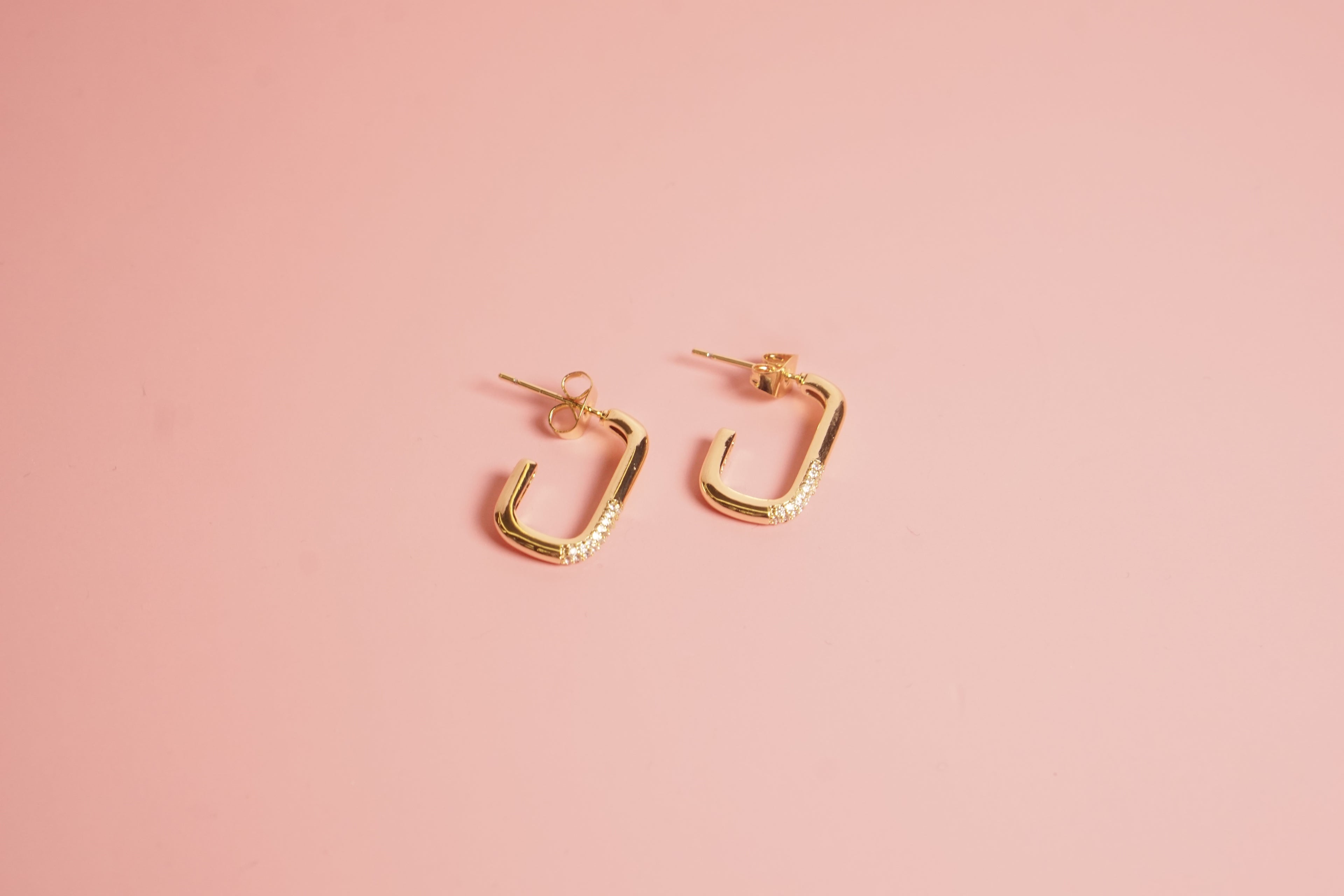 Arracada rectangular zirconias