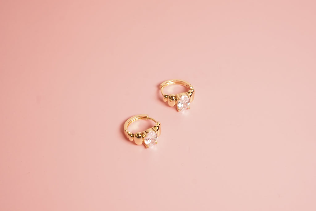 Arracada zirconia ovalada chapa de oro