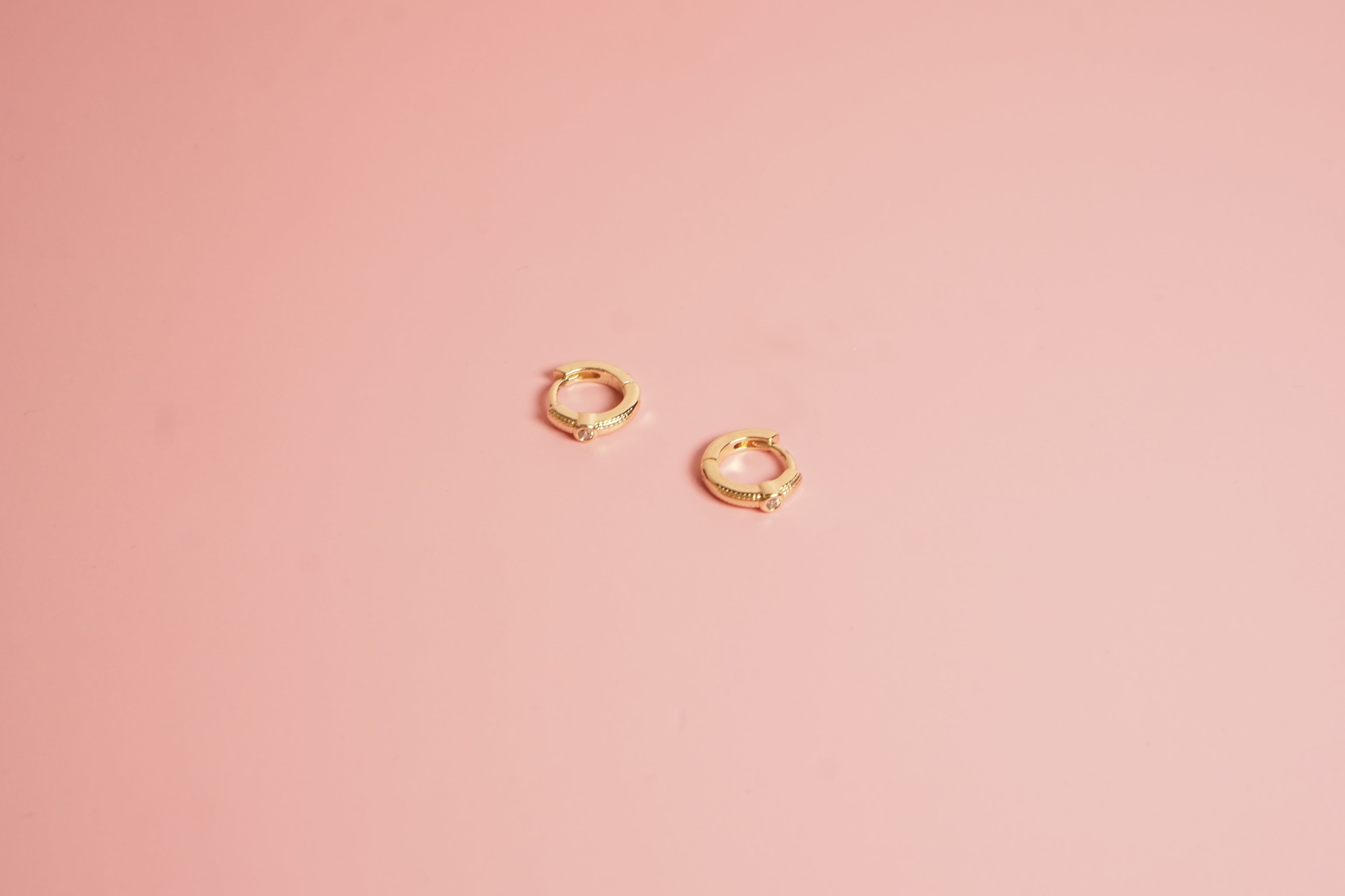 Mini huggies con zirconias