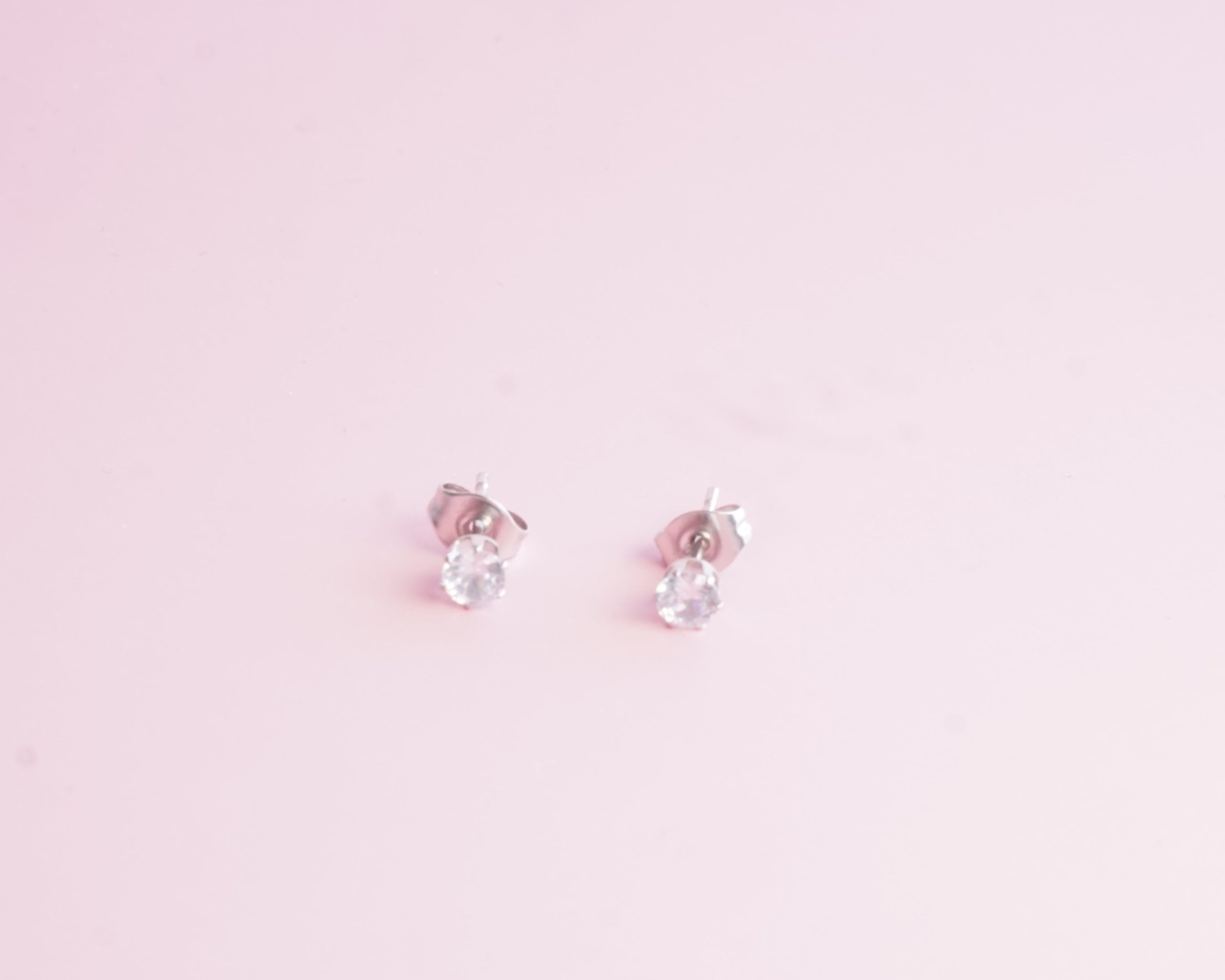 Broquel plateado acero