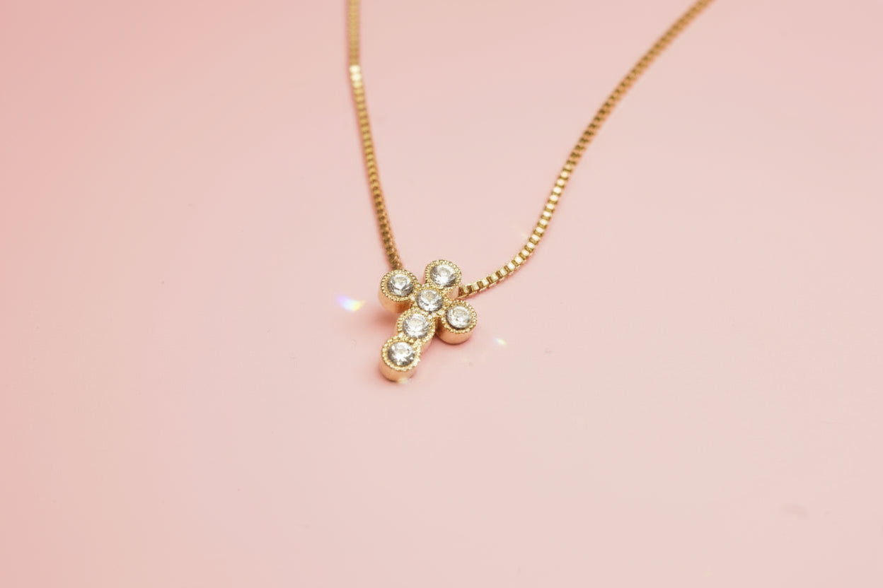 COLLAR RELIGIOSO CRUZ CON CRISTAL REDONDO 39C