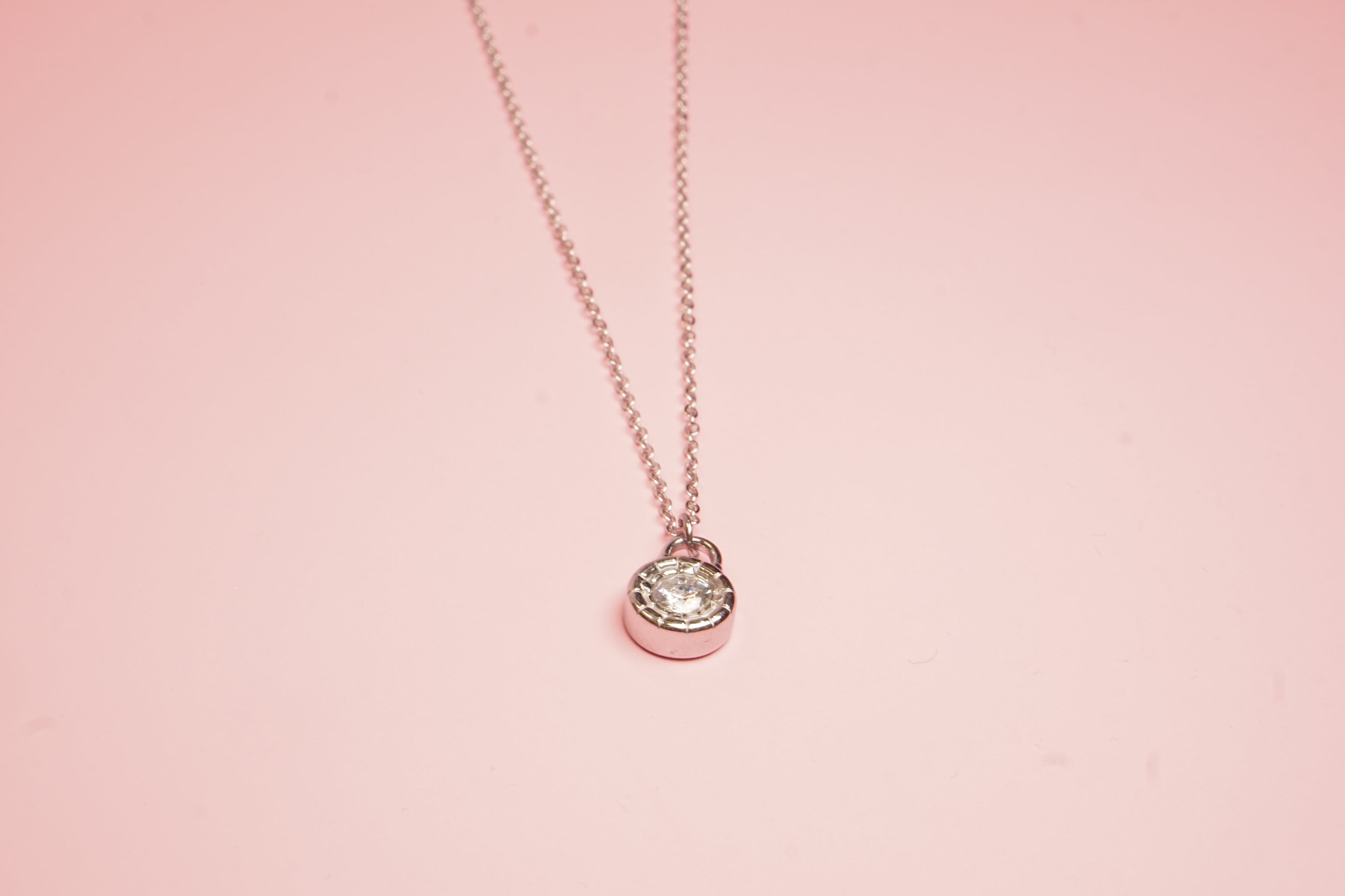 COLLAR DE CANDADO CON CIRCONIA REDONDA 45-50C