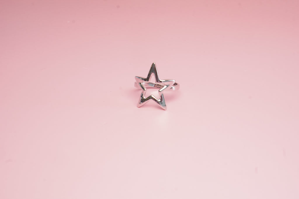 ANILLO AJUSTABLE CON SILUETA DE ESTRELLA 20MM