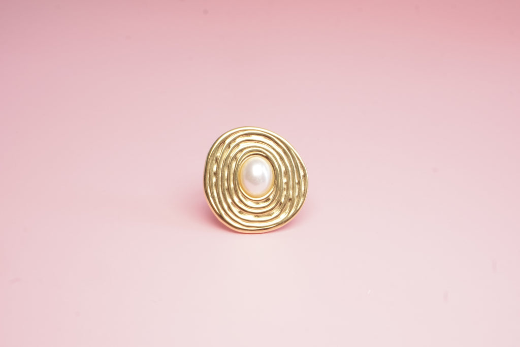 ANILLO AJUSTABLE CIRCULAR CON ESPIRAL Y PERLA O