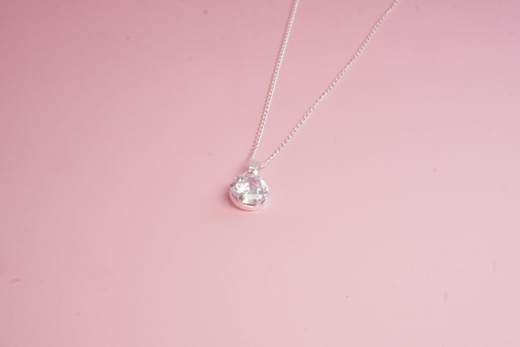 Collar plata circulo