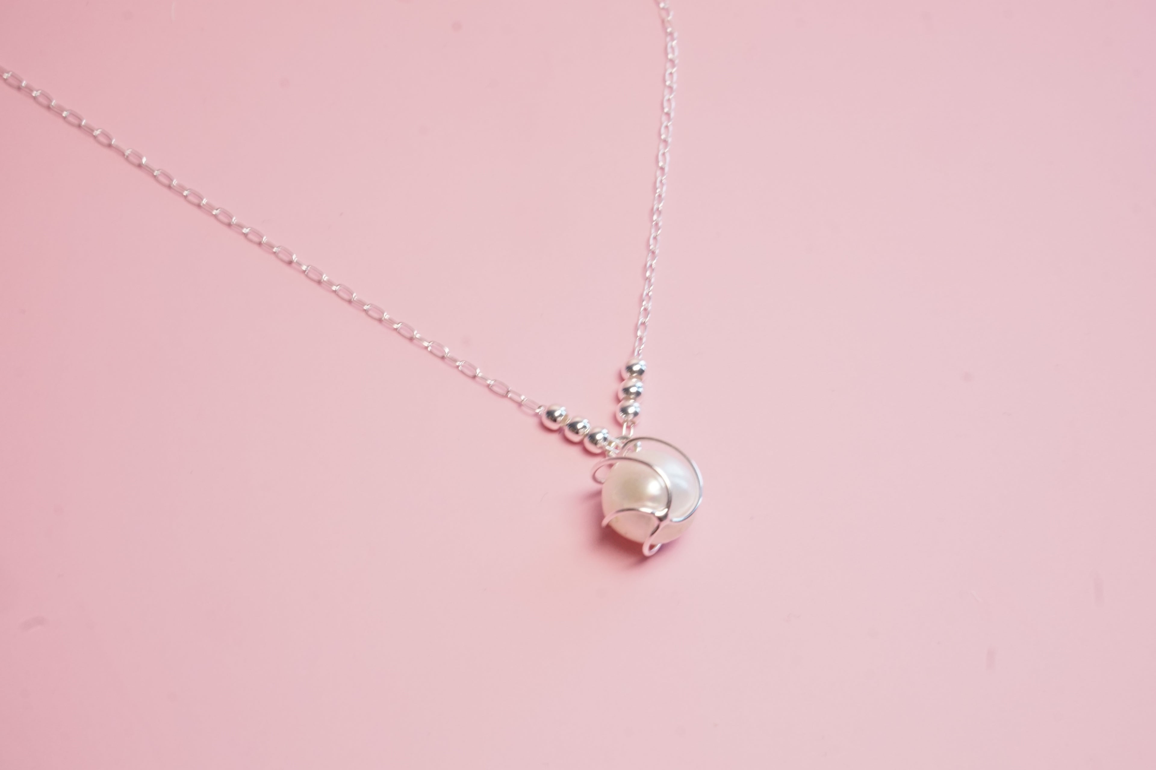 Collar plata y perla de rio