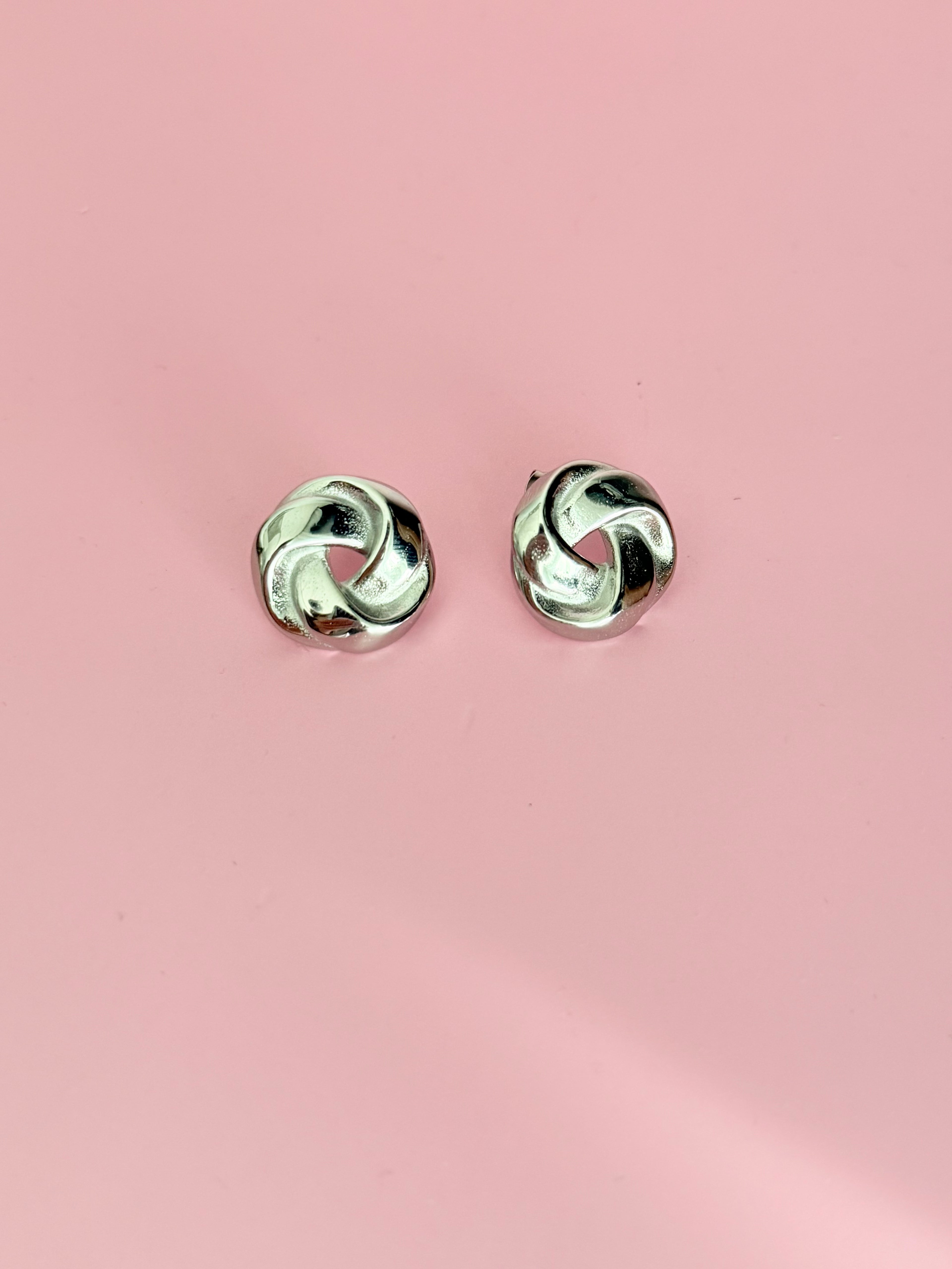 Swirl earrings