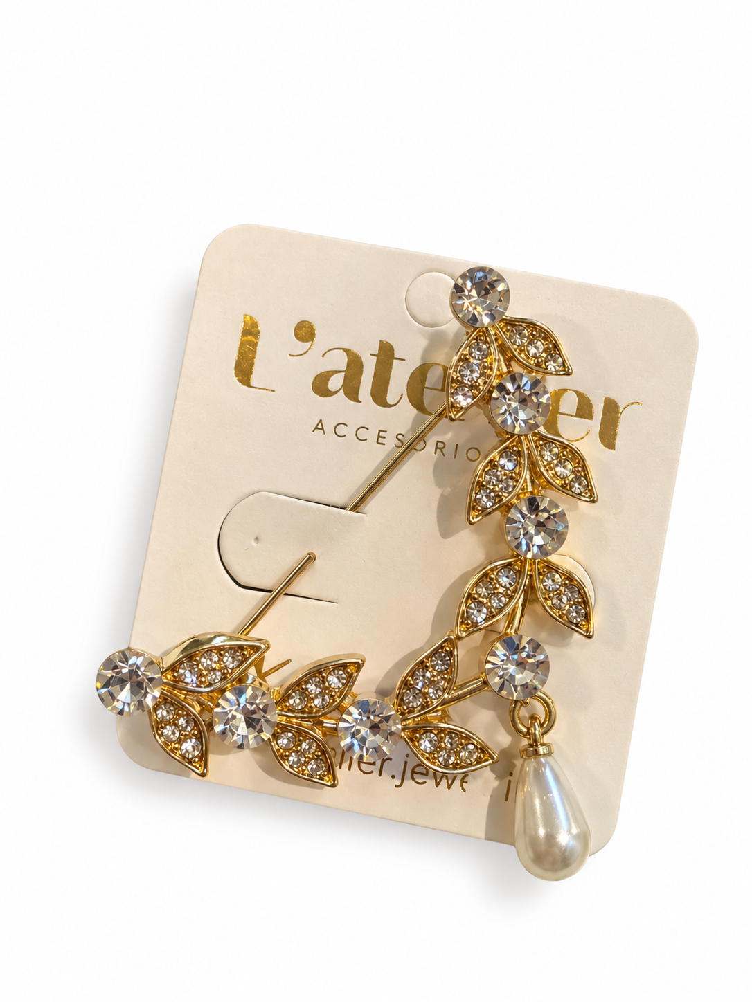 Broche o pin hojas