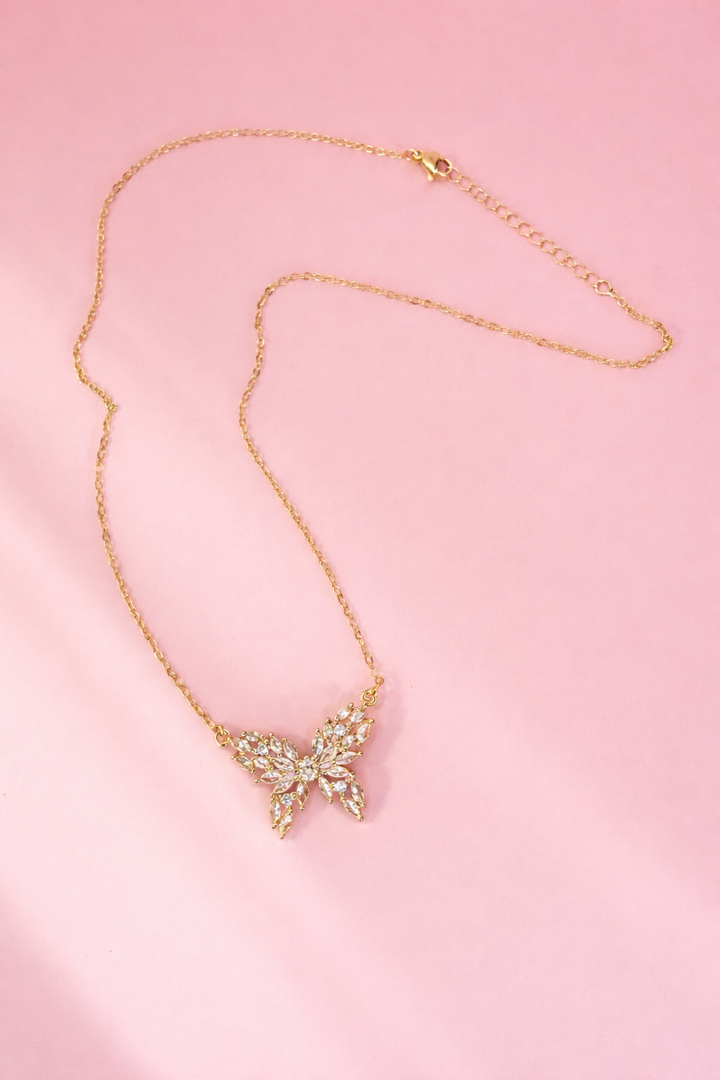Collar mariposa sparkly