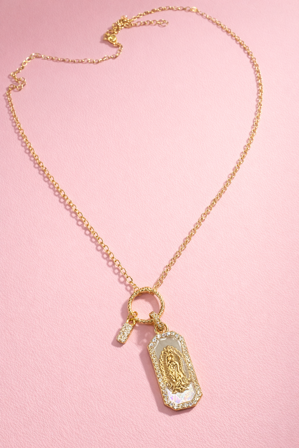 Collar de la virgen colguije