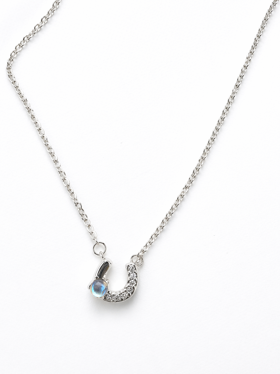 collar de mini herradura platedo