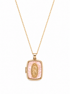 Collar relicario de la virgen