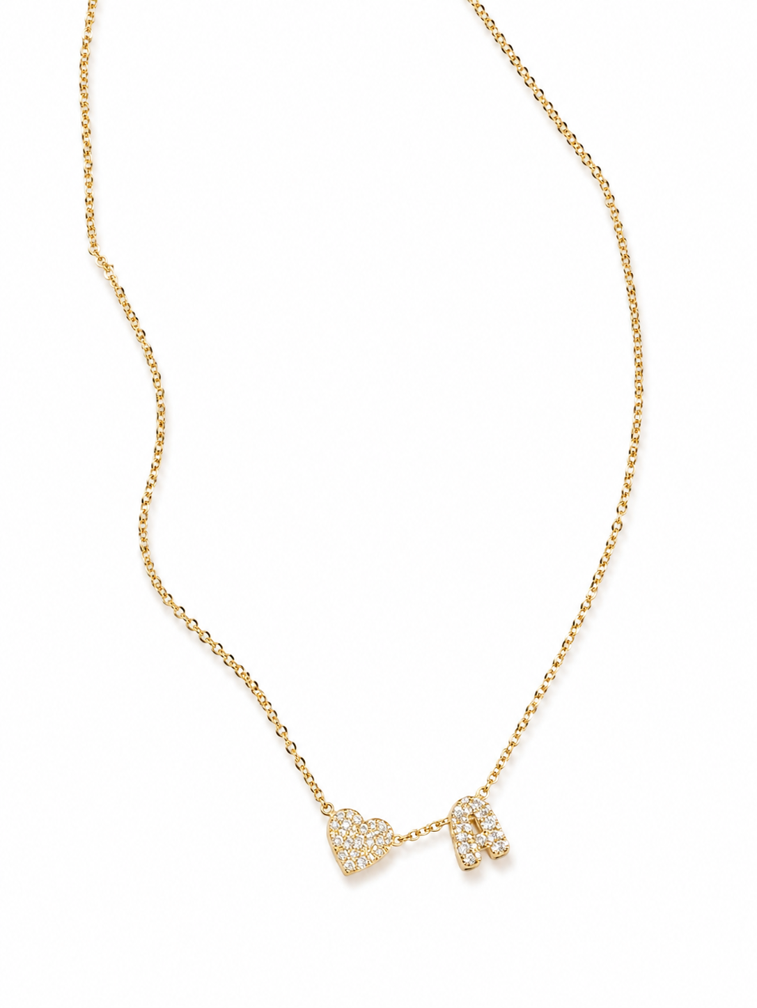 collar inicial mini con corazon