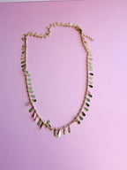 Petal necklace ch18k
